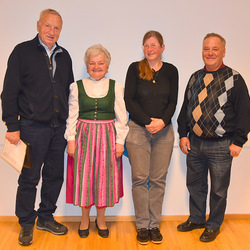 Pfarre Großsölk – Vorsitzende: Magdalena Maier. Stellvertreter: Walter Schneeflock. Schriftführer: Wolfgang Griesebner (nicht am Foto). Mitglieder: Veronika Maier, Karl Planitzer. 